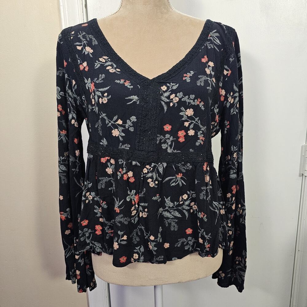 American Eagle Sz M Boho Peasant Floral Lace Bell Sleeve Loose Crop Shirt 2010s